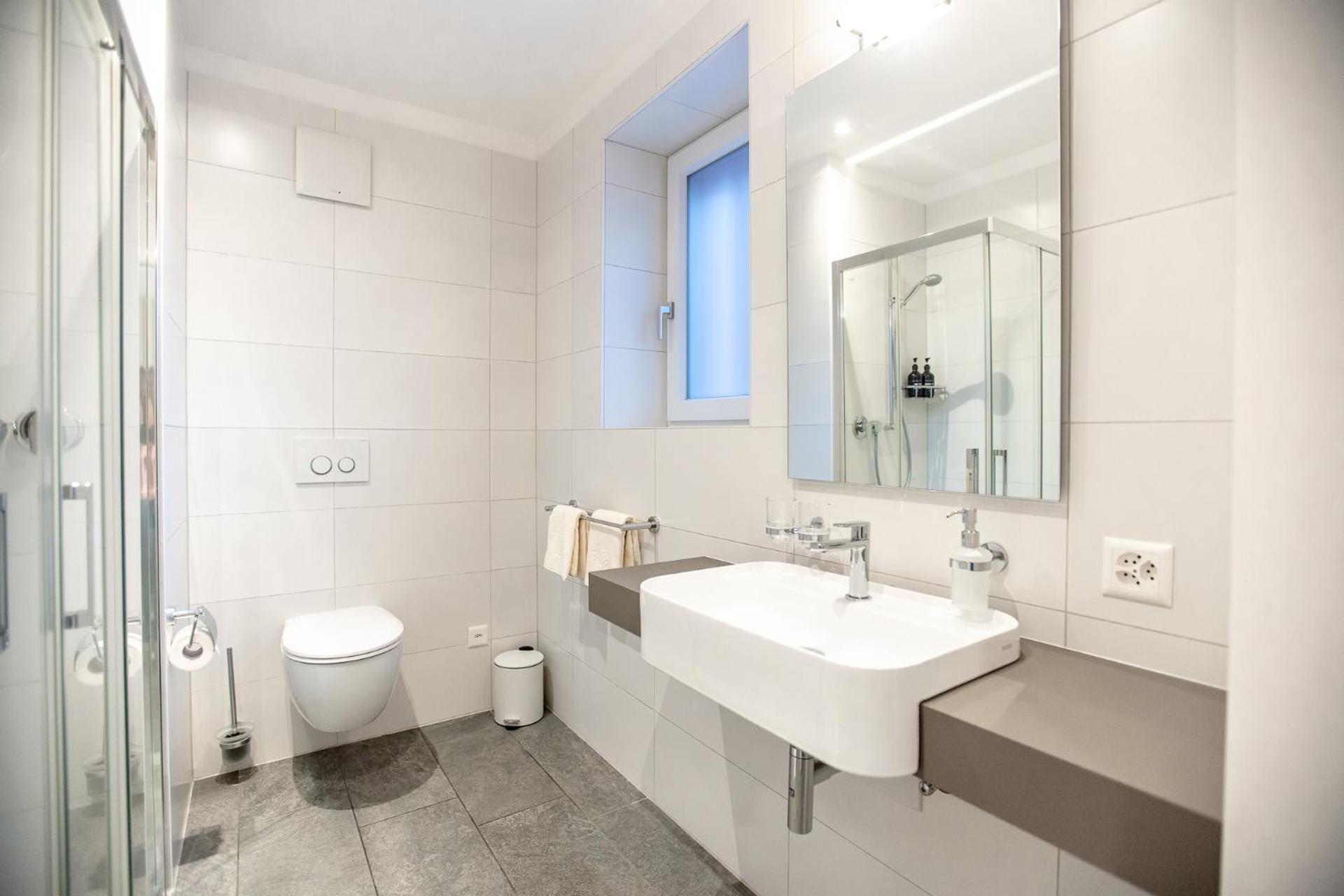 Miralago Locarno Easy Rooms Muralto Exterior photo